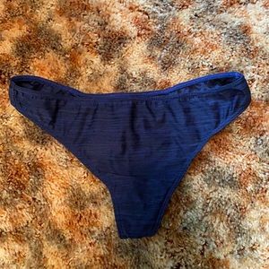 Unused thong